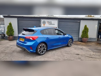 Used Ford Focus 2019 for sale - 76291896: Photo 2