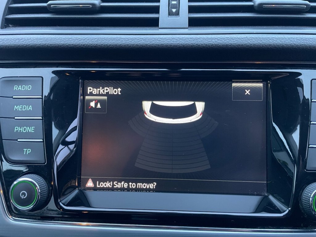 Used Skoda Fabia 2015 for sale - 77027540: Photo 22