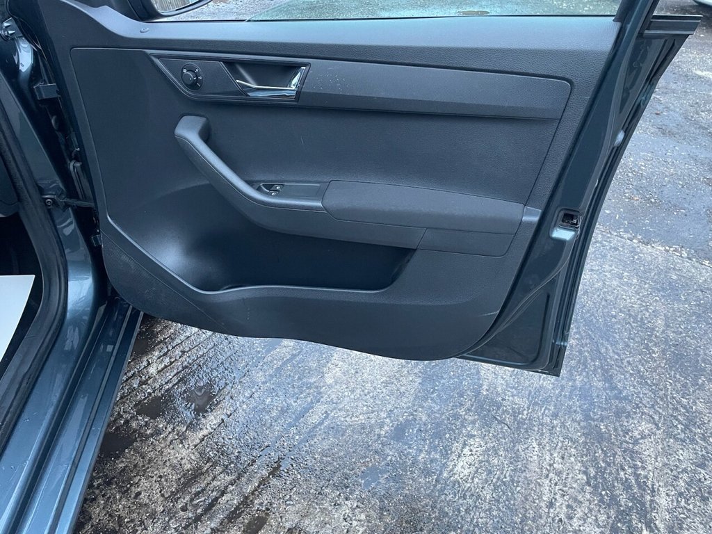 Used Skoda Fabia 2015 for sale - 77027540: Photo 24