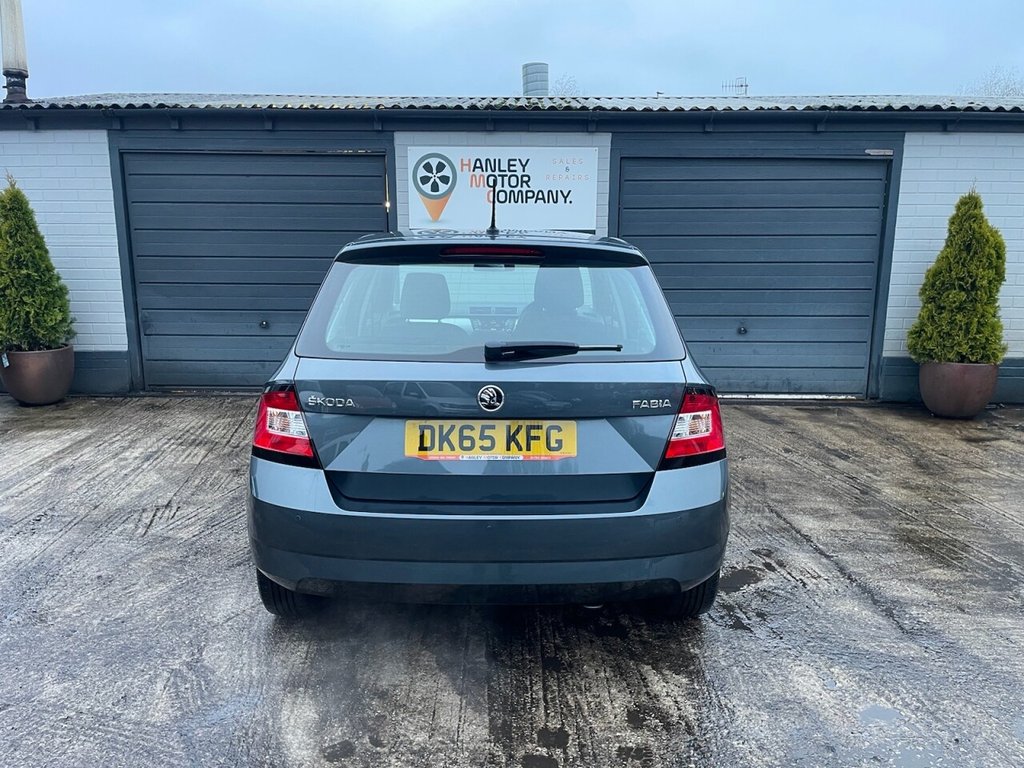 Used Skoda Fabia 2015 for sale - 77027540: Photo 4