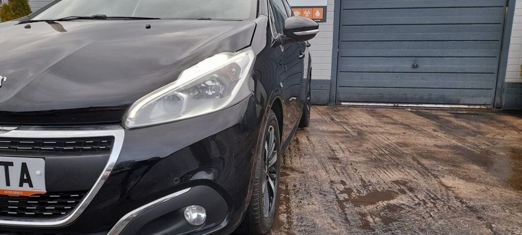 Used Peugeot 208 2019 for sale - 77171929: Photo 11