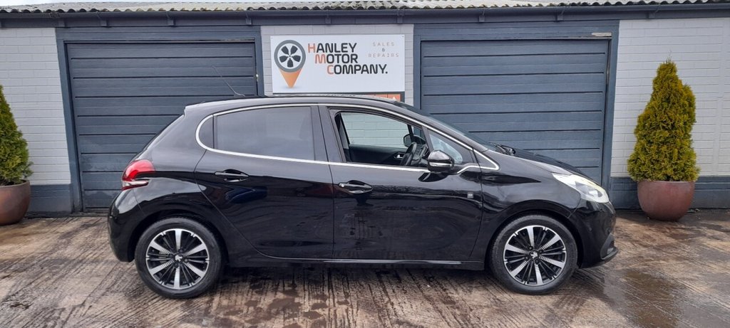 Used Peugeot 208 2019 for sale - 77171929: Photo 2