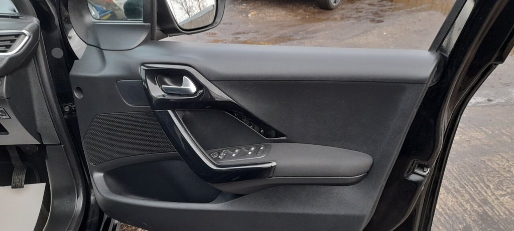 Used Peugeot 208 2019 for sale - 77171929: Photo 25