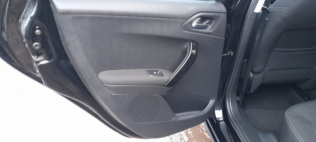 Used Peugeot 208 2019 for sale - 77171929: Photo 31