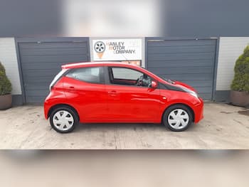 Used Toyota AYGO 2017 for sale - 79667131: Photo