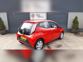 Used Toyota AYGO 2017 for sale - 79667131: Photo
