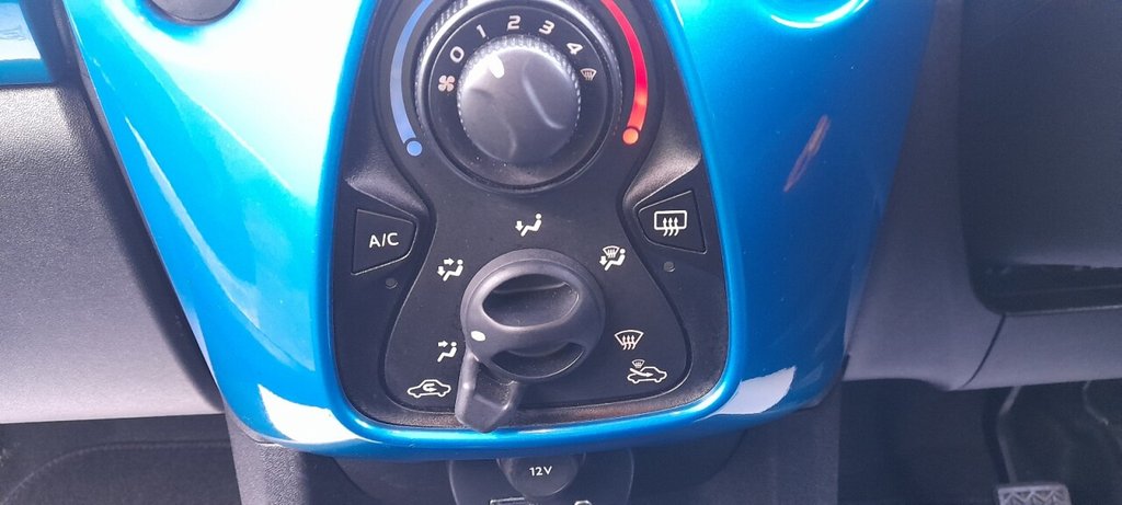 Used Peugeot 108 2017 for sale - 77990832: Photo 29