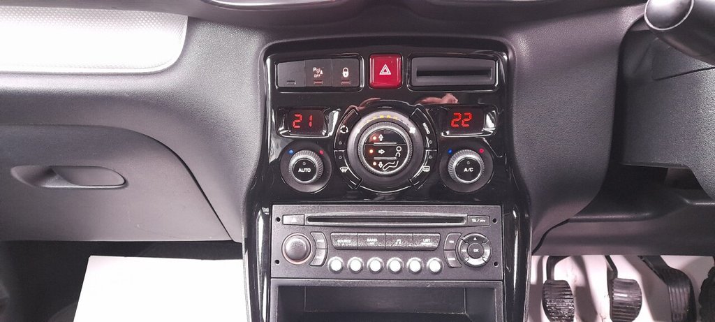 Used Citroen C3 Picasso 2010 for sale - 77483527: Photo 17