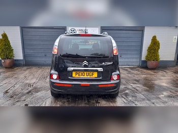 Used Citroen C3 Picasso 2010 for sale - 77483527: Photo