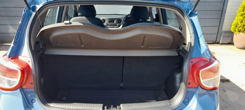 Used Hyundai i10 2015 for sale - 78181756: Photo 6