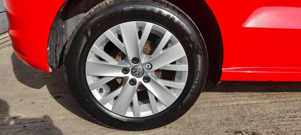 Used Volkswagen Polo 2014 for sale - 77991399: Photo 15