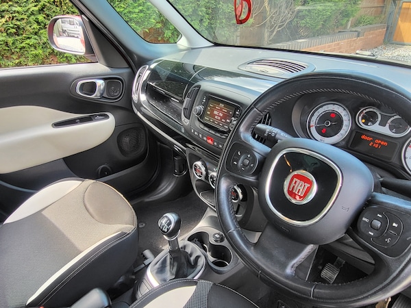 Used Fiat 500L 2014 for sale - 74577627: Photo 9