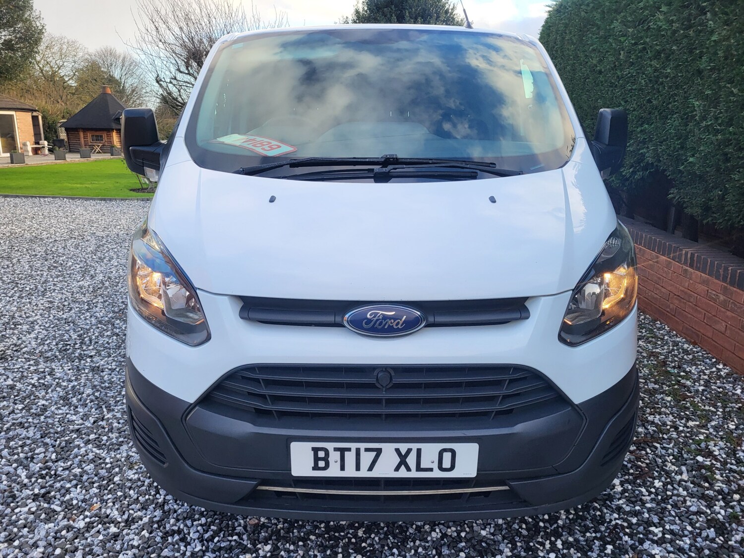 Used Ford Transit Custom 2017 for sale - 76895007: Photo 2