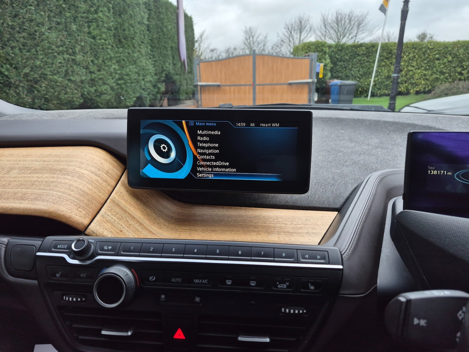 Used BMW i3 2015 for sale - 77434698: Photo 11