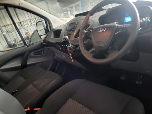 Used Ford Transit Custom 2017 for sale - 72872392: Photo 13