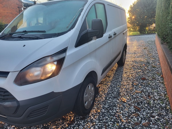 Used Ford Transit Custom 2017 for sale - 72872392: Photo 4