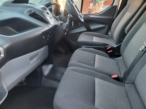 Used Ford Transit Custom 2017 for sale - 72872392: Photo 8