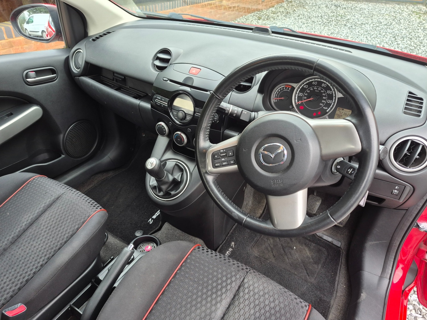 Used Mazda Mazda2 2011 for sale - 77846751: Photo 10