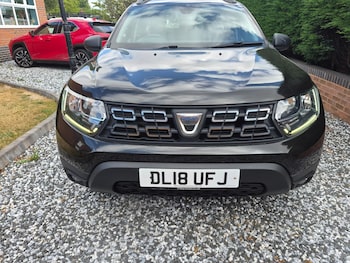 Used Dacia Duster 2018 for sale - 79351206: Photo