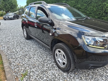 Used Dacia Duster 2018 for sale - 79351206: Photo