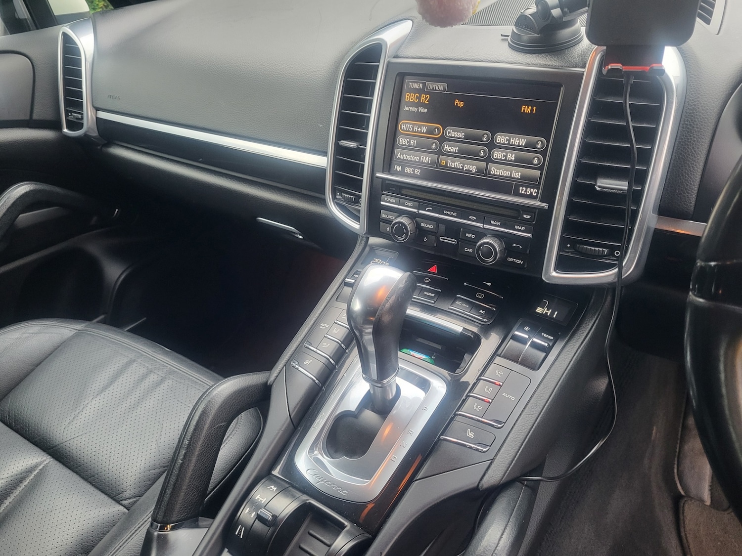 Used Porsche Cayenne 2011 for sale - 76720113: Photo 10