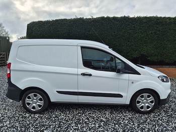 Ford Transit Courier feature image