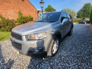 Used Chevrolet Captiva 2012 for sale - 74937935: Photo