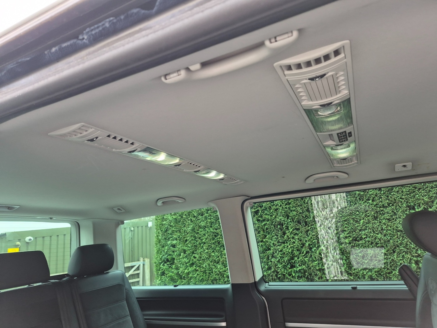 Used Volkswagen Caravelle 2016 for sale - 77729618: Photo 10