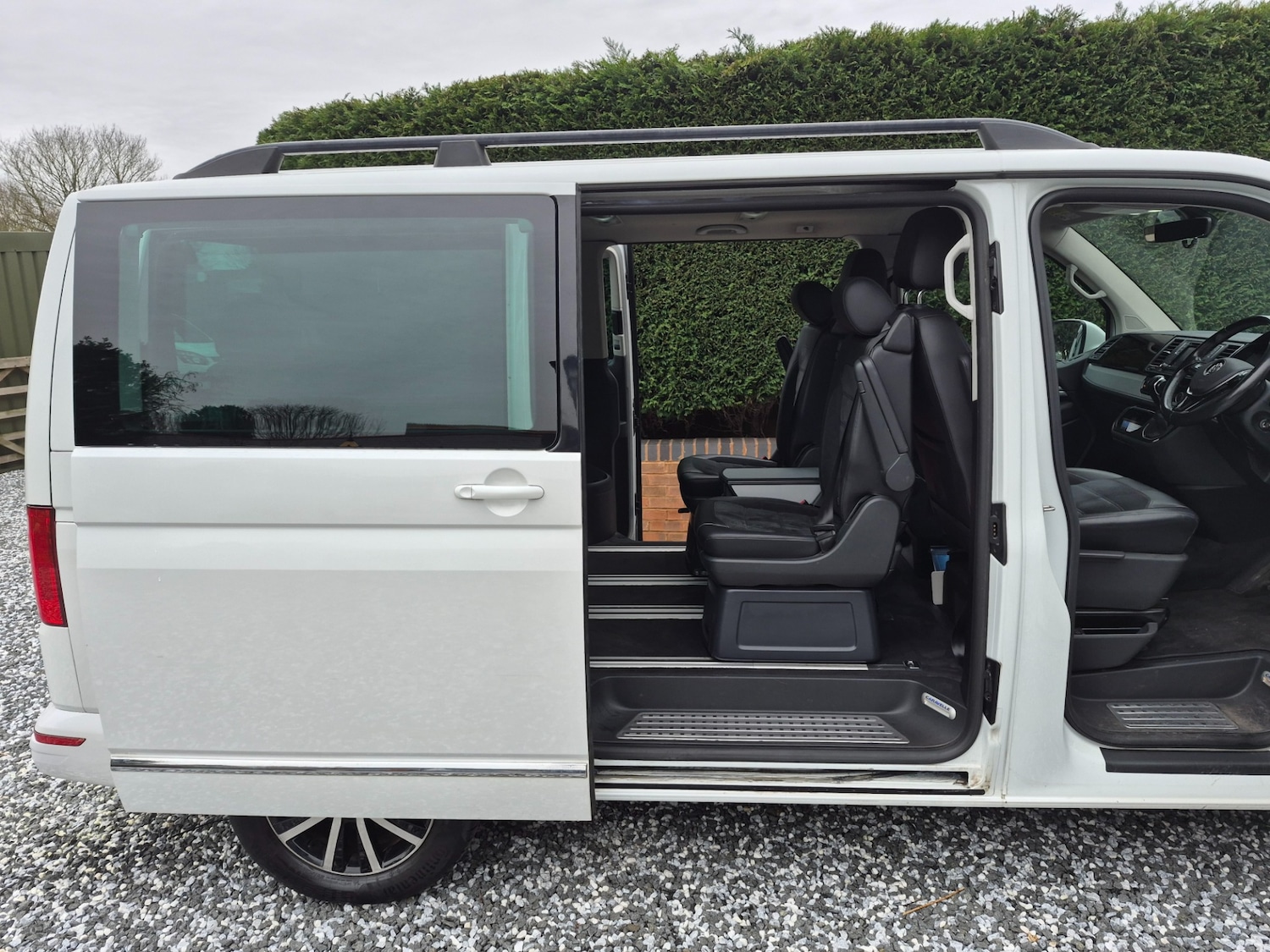 Used Volkswagen Caravelle 2016 for sale - 77729618: Photo 12