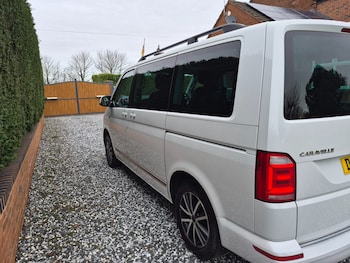 Used Volkswagen Caravelle 2016 for sale - 77729618: Photo