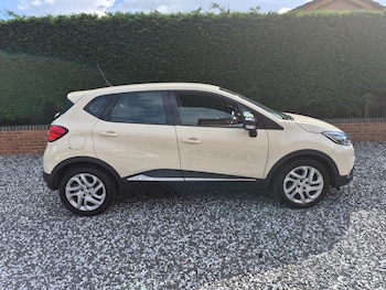 Used Renault Captur 2015 for sale - 78779191: Photo
