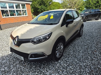 Used Renault Captur 2015 for sale - 78779191: Photo