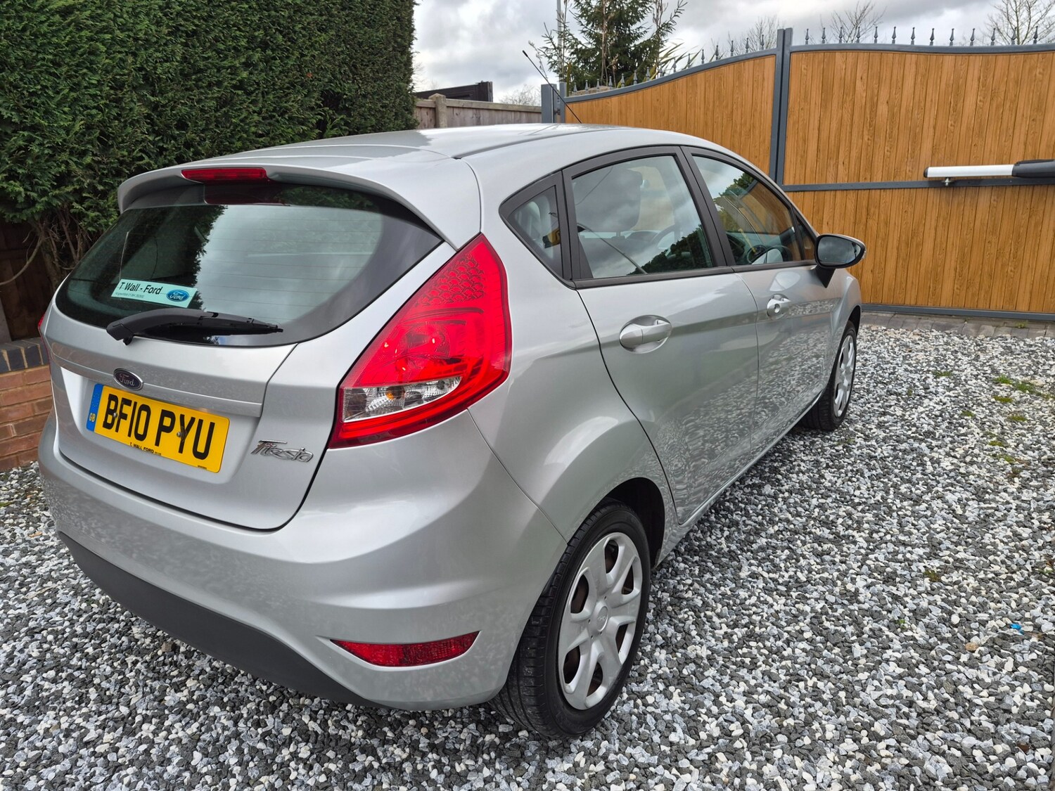 Used Ford Fiesta 2010 for sale - 78011584: Photo 5