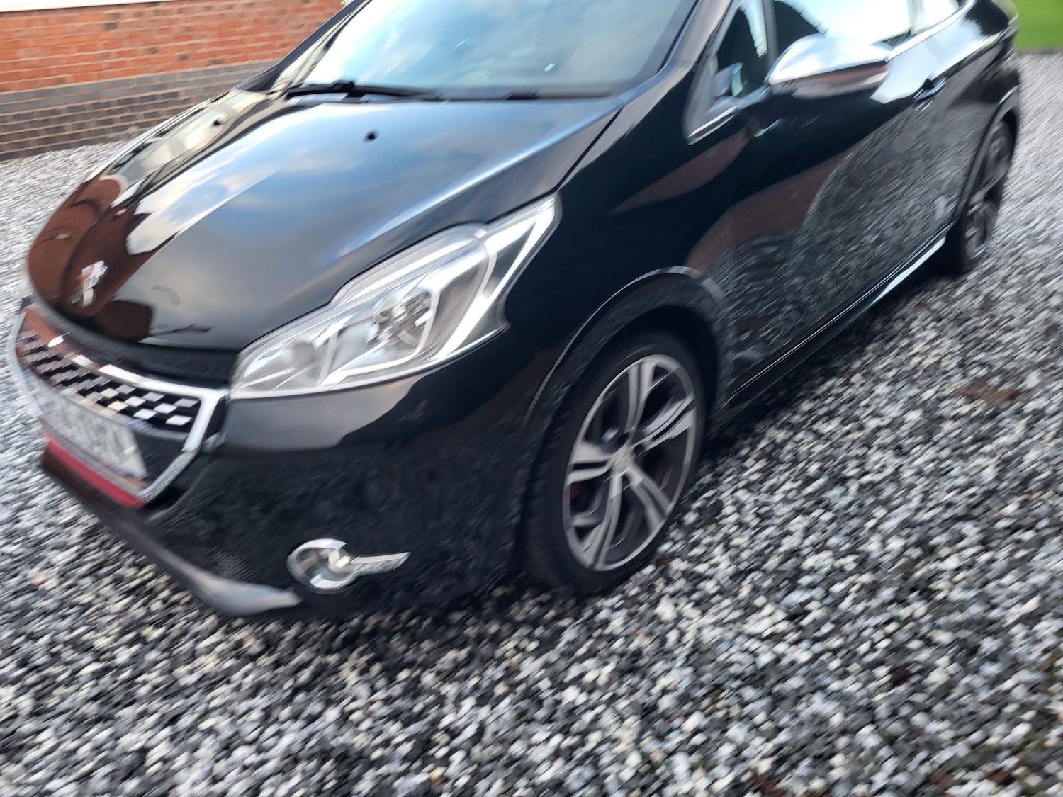 Used Peugeot 208 2014 for sale - 76895028: Photo 3
