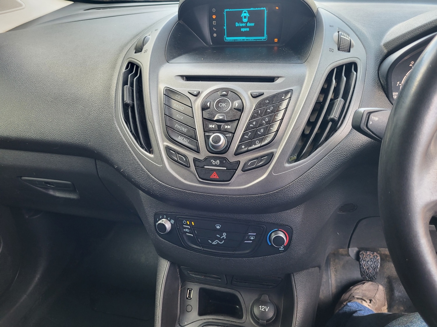 Used Ford Transit Courier 2018 for sale - 76320782: Photo 11