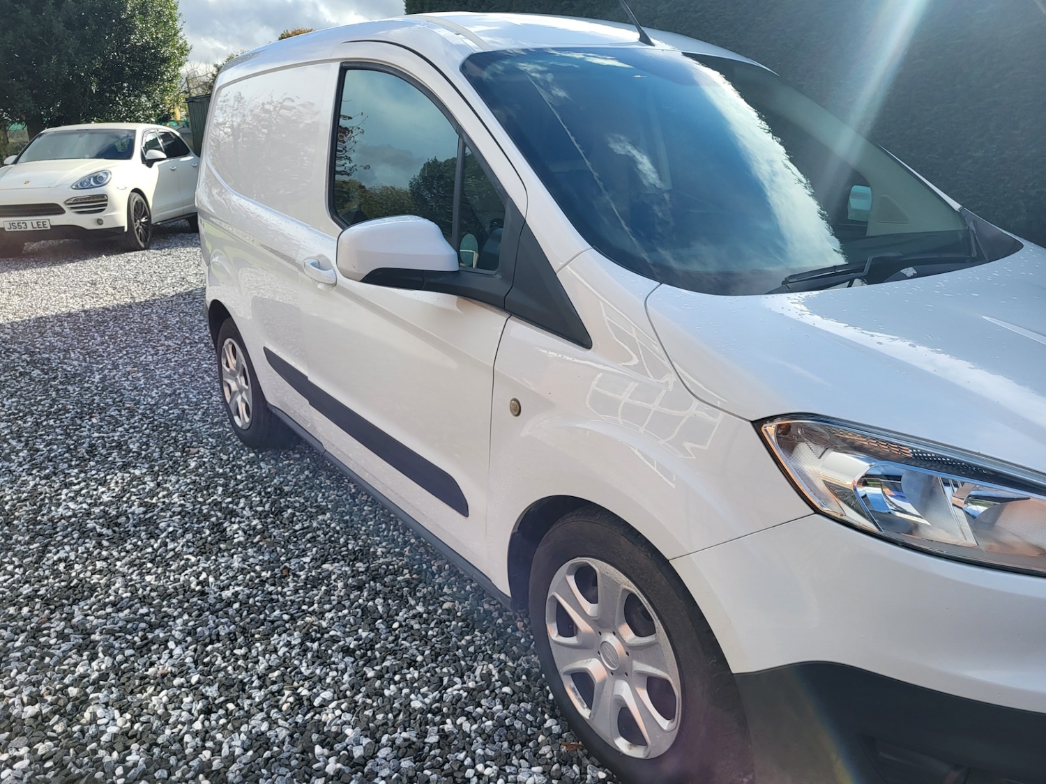 Used Ford Transit Courier 2018 for sale - 76320782: Photo 4