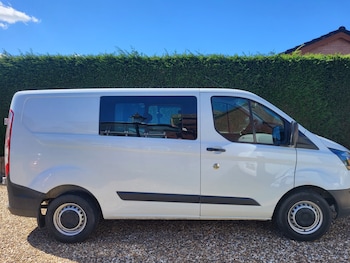 Used Ford Transit Custom 2016 for sale - 76209140: Photo