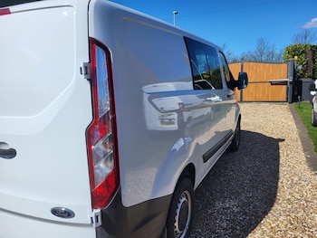 Used Ford Transit Custom 2016 for sale - 76209140: Photo