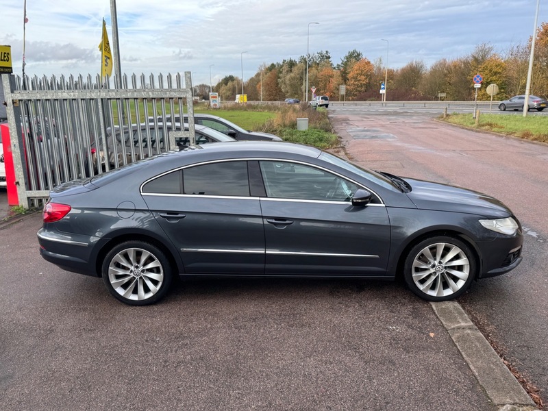 Used Volkswagen Passat 2010 for sale - 76497048: Photo 14