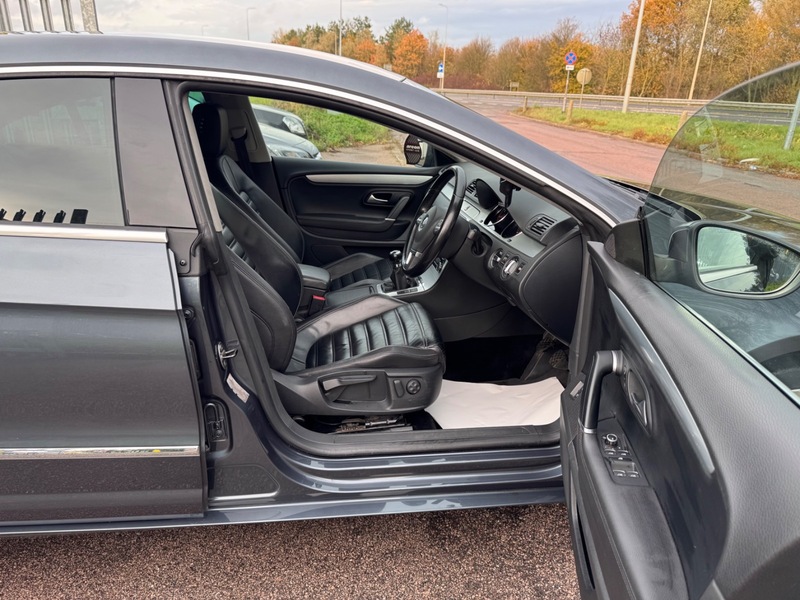 Used Volkswagen Passat 2010 for sale - 76497048: Photo 16