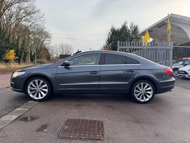 Used Volkswagen Passat 2010 for sale - 76497048: Photo 22