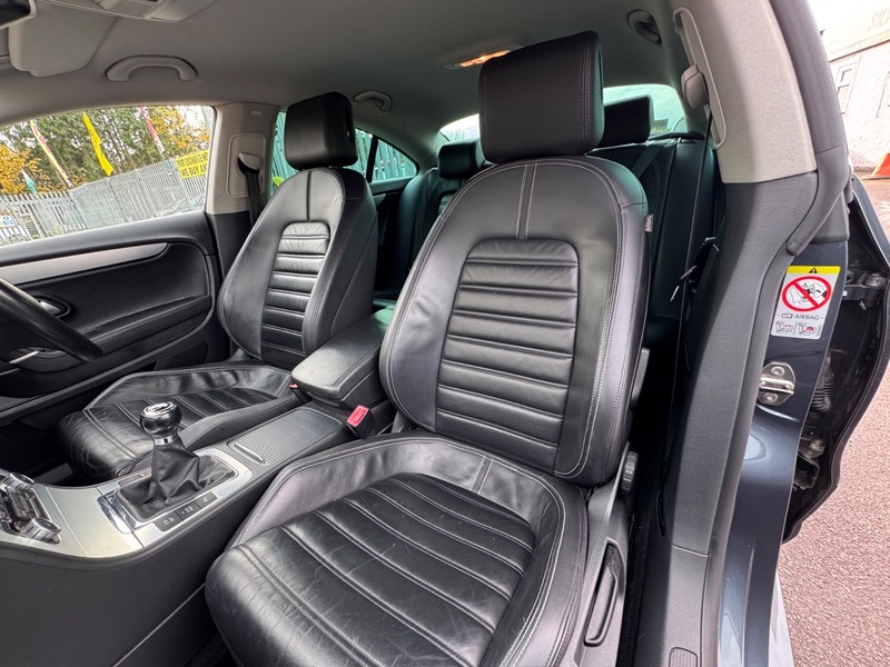 Used Volkswagen Passat 2010 for sale - 76497048: Photo 25