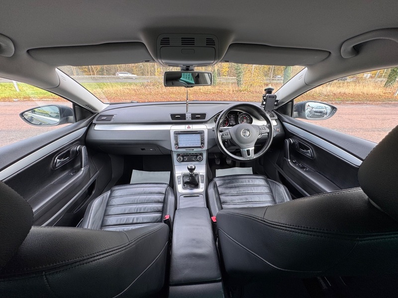 Used Volkswagen Passat 2010 for sale - 76497048: Photo 28