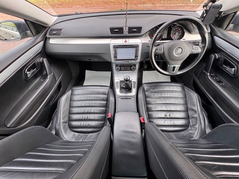 Used Volkswagen Passat 2010 for sale - 76497048: Photo 29