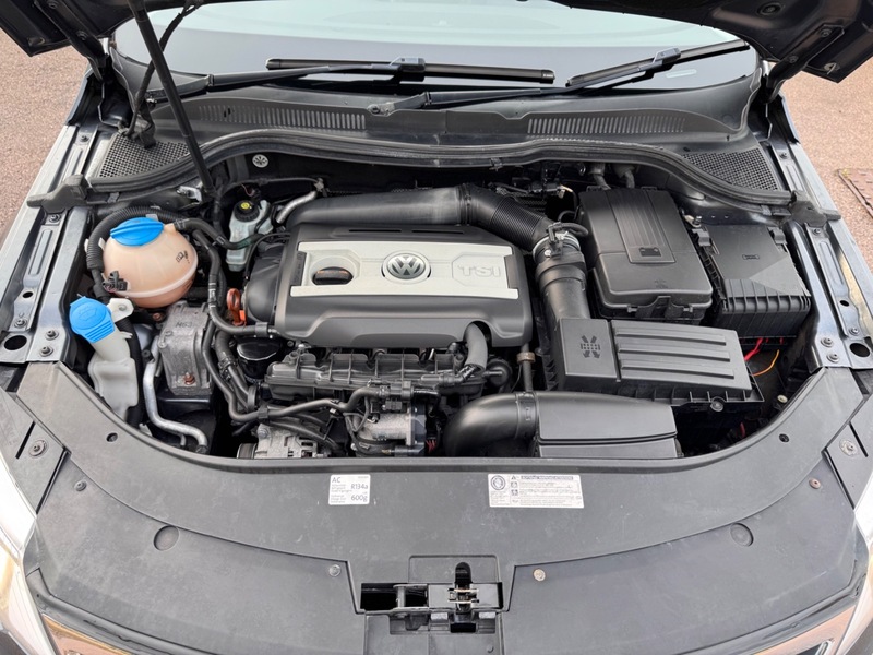 Used Volkswagen Passat 2010 for sale - 76497048: Photo 32