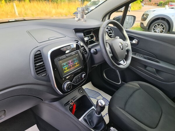 Used Renault Captur 2019 for sale - 72367417: Photo 35