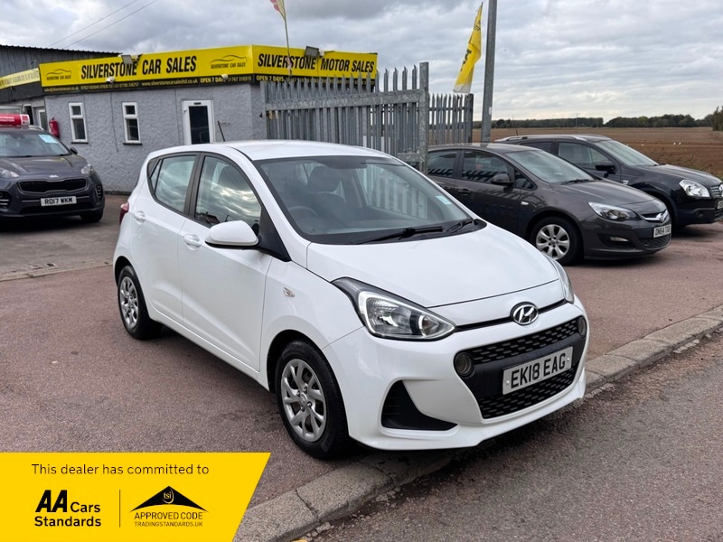 Used Hyundai i10 2018 for sale - 76211000: Photo 1