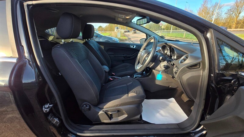 Used Ford Fiesta 2015 for sale - 77558372: Photo 21