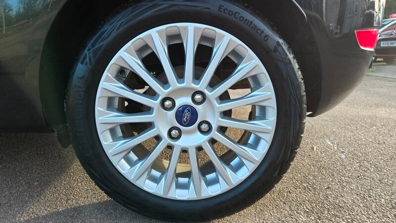 Used Ford Fiesta 2015 for sale - 77558372: Photo 43