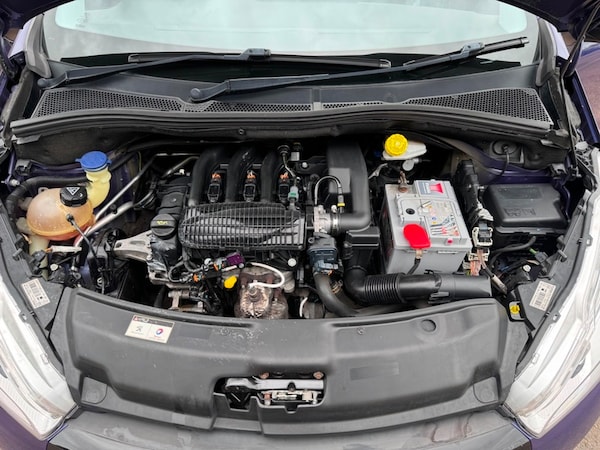 Used Peugeot 208 2016 for sale - 71864886: Photo 36